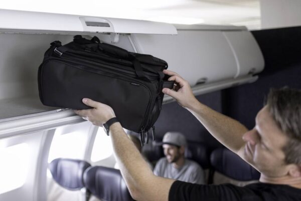 Gomatic 30L Travel Bag V2