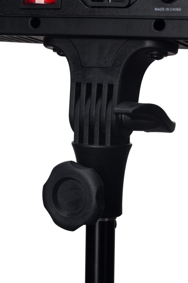 8_111974-scaled Nanlite - Compac 68B