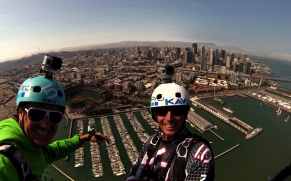 productPop71623bea279f1c1cea528a06b7ecda0c-352-1841 GoPro - kumerad + siledad kleebitavad kinnitused