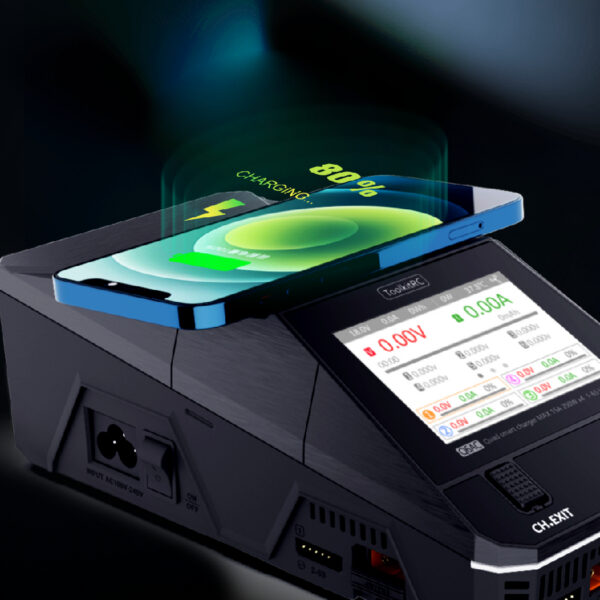 ToolkitRC Q6AC 4- kanaline AC/DC laadija