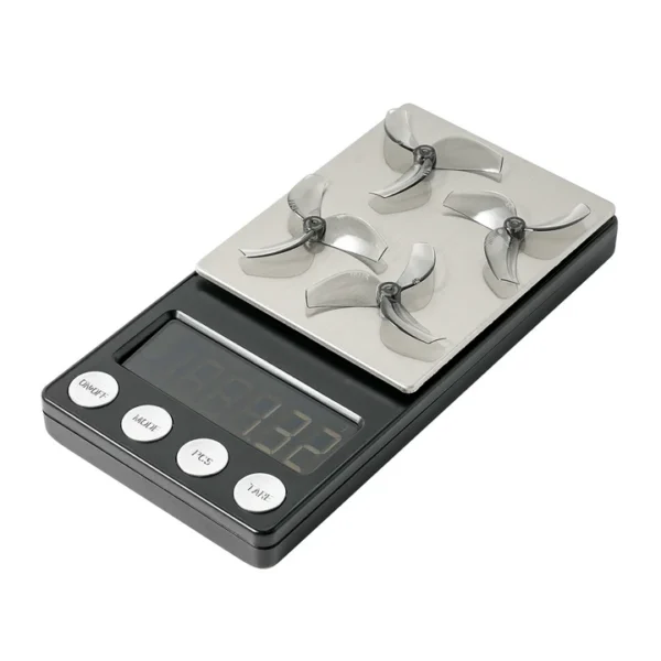 BetaFPV Gemfan 1611 3-Blade Propellers (1.5mm Shaft 4pcs) - Läbipaistev Hall