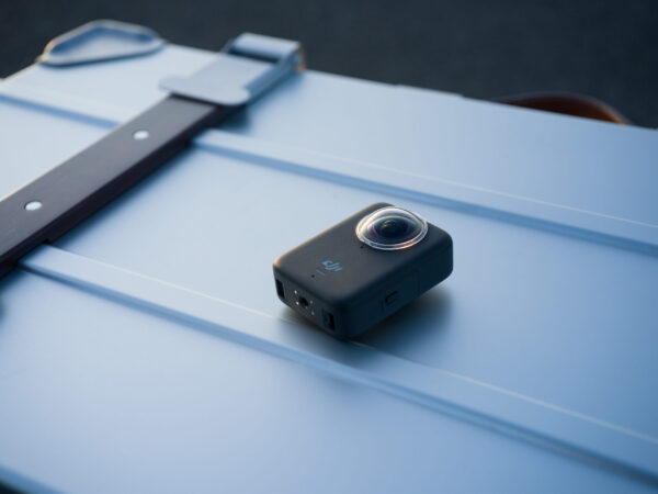 DJI Osmo 360 Adventure Combo