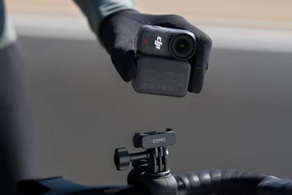 DJI Osmo Nano Dual-Direction Quick-Release Foldable Adapter Mount